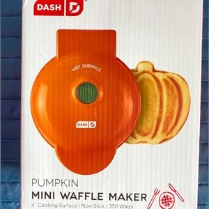 Dash Mini Waffle Maker, Orange